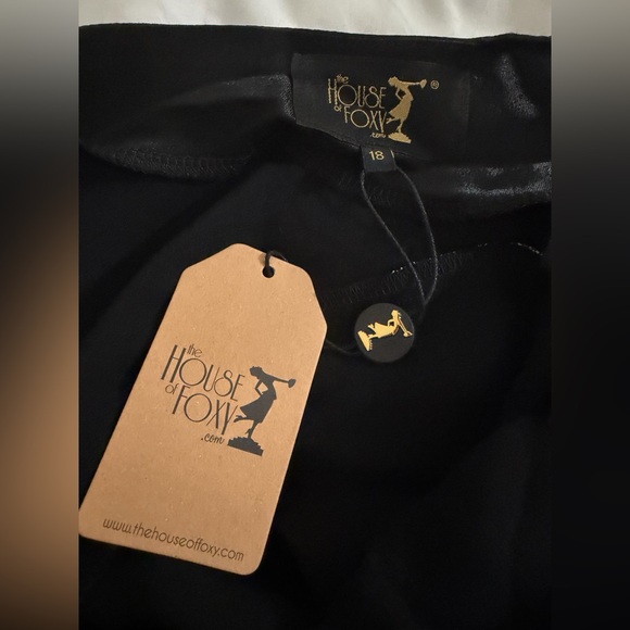 1930s Paramour Bias Cut Gown - Black & Ivory Satin - Picture 9 of 14